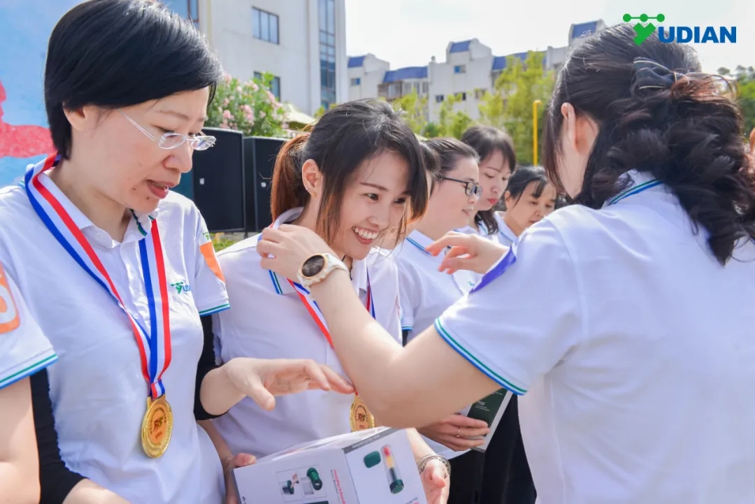 15.webp.jpg 15.webp.jpg