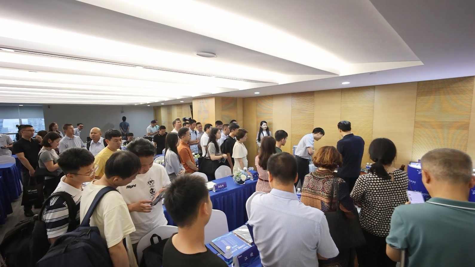D:\Documents\Desktop\微信图片_20240603113842.png D:\Documents\Desktop\微信图片_20240603113842.png
